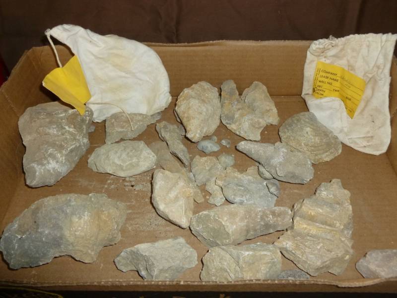 lot 95 image: Collector Rocks