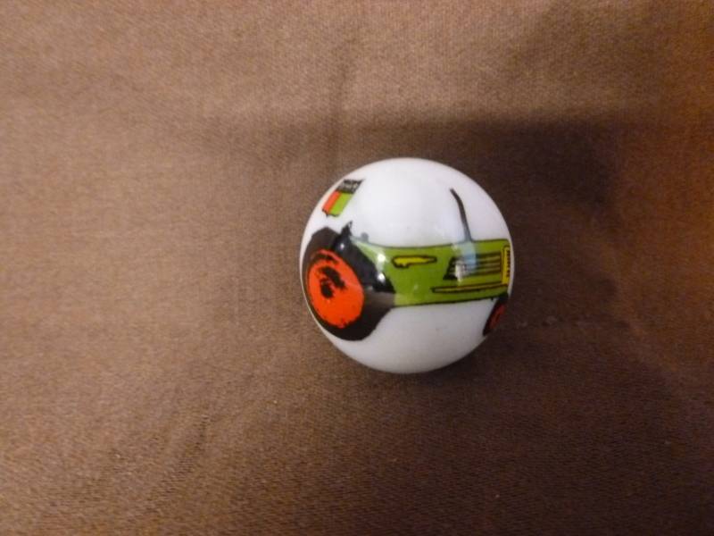 lot 105 image: Logo Marble