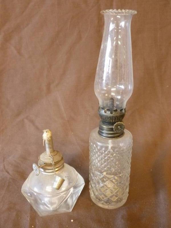 lot 156 image: Vintage Oil Lamps