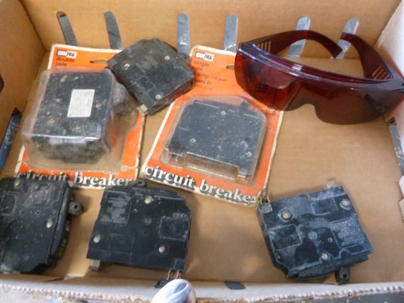 lot 233 image: Breakers