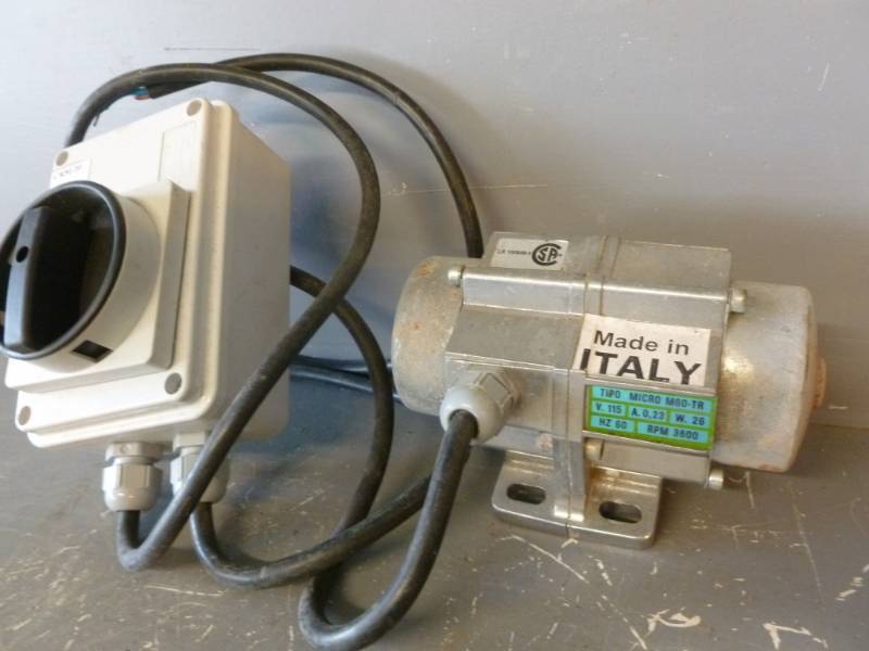lot 254 image: Equipment Power Switch