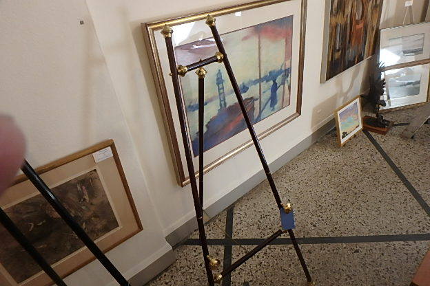 lot 69 image: Brown Easel