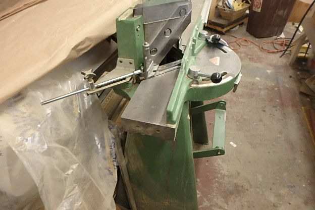lot 124 image: Morso Manual Cutter