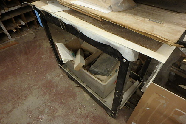 lot 125 image: Shop Cart