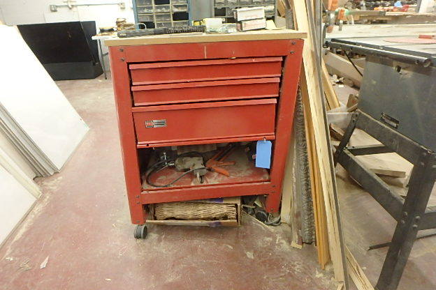 lot 141 image: Tool Box