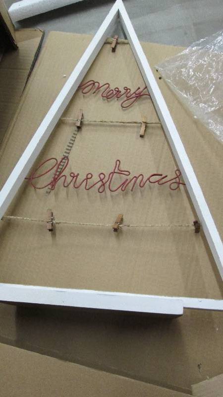 lot 31 image: Merry Christmas Card Tree open box ...