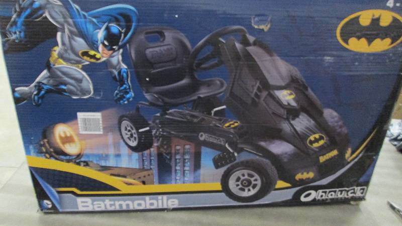 lot 132 image: Batmobile Go-Cart open box, unteste...