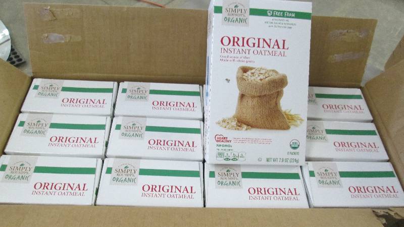 lot 170 image: Case of 12 Boxes of 8pkgbx Roundy...