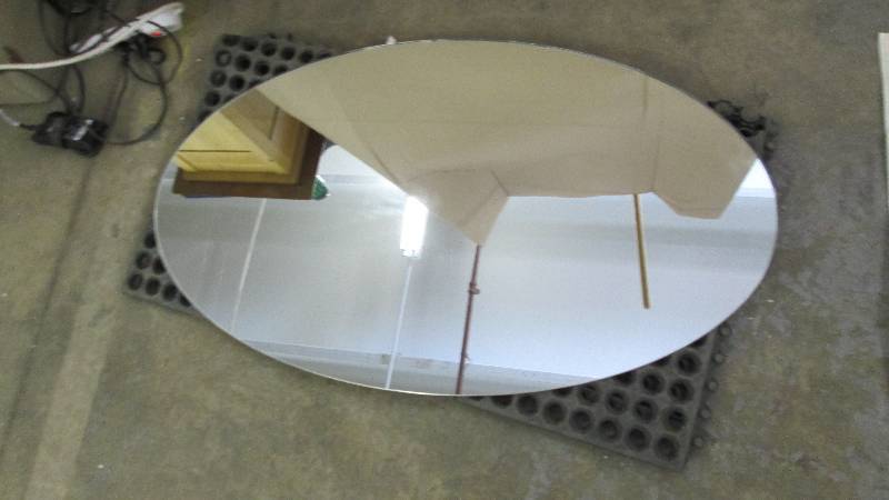 lot 197 image: 38 inch Oval Mirror...