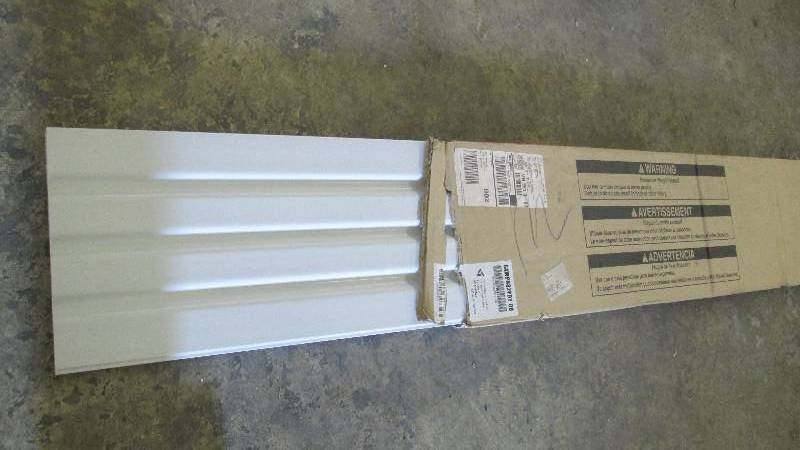 lot 206 image: Gladiator 96 in. W Garage Wall Stor...