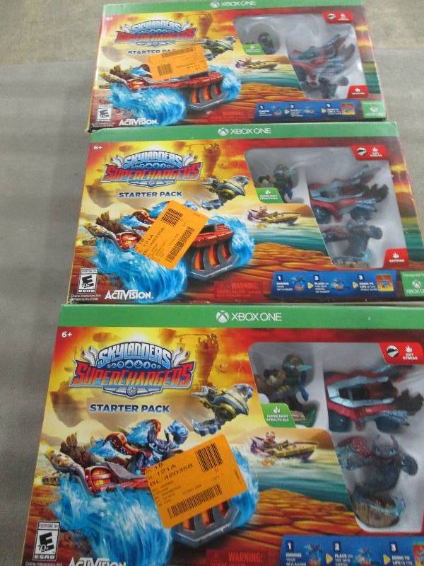 lot 271 image: Lot of 3 Skylanders Super Chargers ...