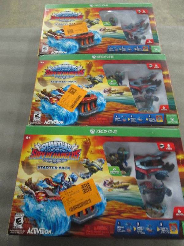 lot 272 image: Lot of 3 Skylanders Super Chargers ...