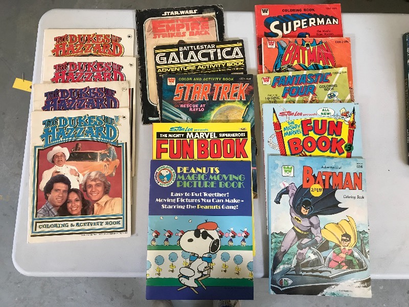 SUPER HERO COLORING AND ACTIVITY BOOKS