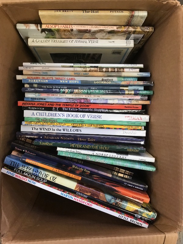 CHILDRENS STORY BOOKS