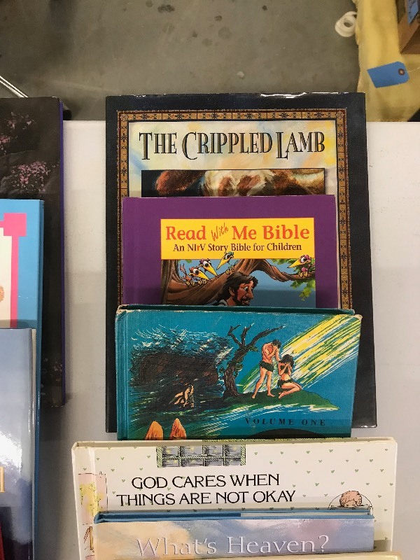 CHILDRENS RELIGIOUS BOOKS