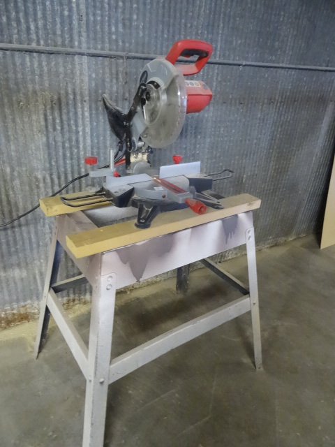 lot 8 image: Tool shop compound miter saw. 10. ...