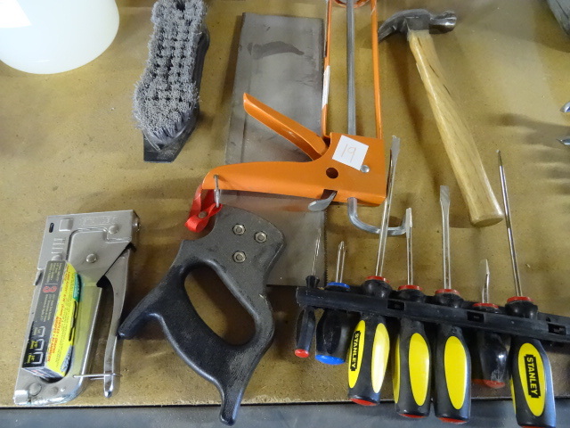 lot 19 image: Misc tools...