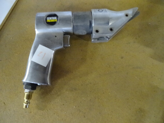 lot 21 image: CP pistol grip air shear...