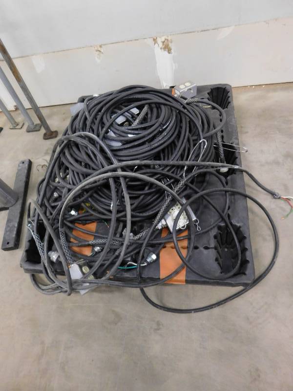 Ceiling Electrical Drop Cords & Boxes