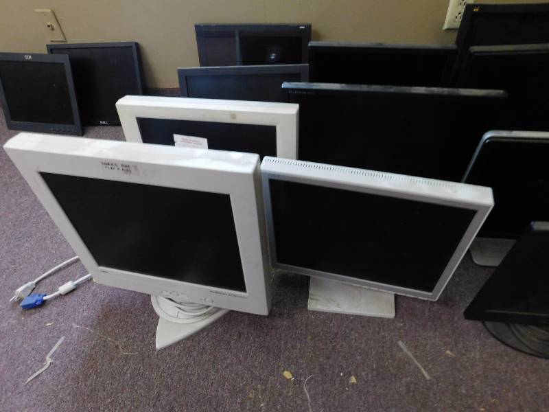 Misc. Lot of Computer Monitors