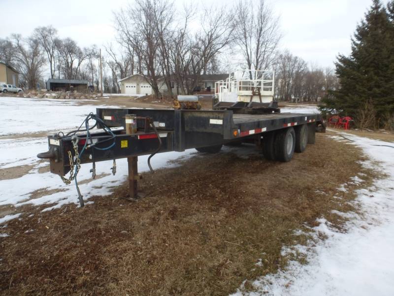 1997 Trail King Trailer