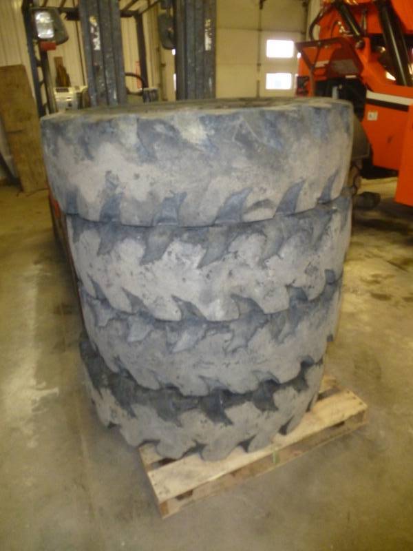Solid Tires for Lift