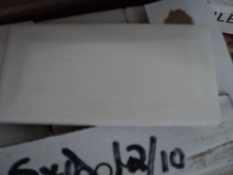 lot 35 image: 1 case of daltile ceramic beveled t...