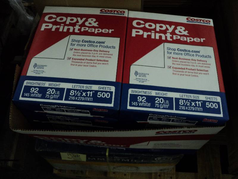 lot 109 image: 5000 sheets Costco copy and print p...