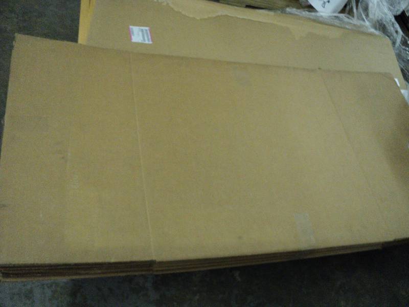 lot 123 image: 10 boxes 27x27...