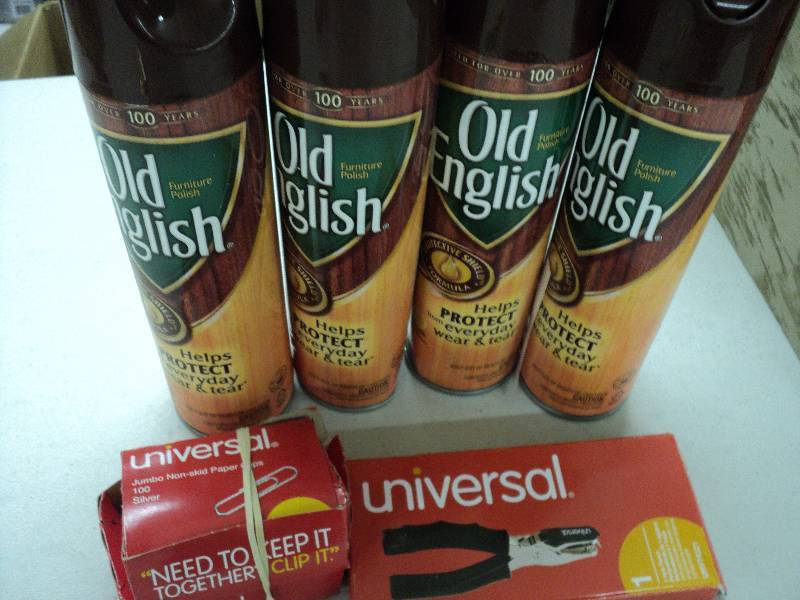 lot 160 image: 4 cans of old english furnature pol...