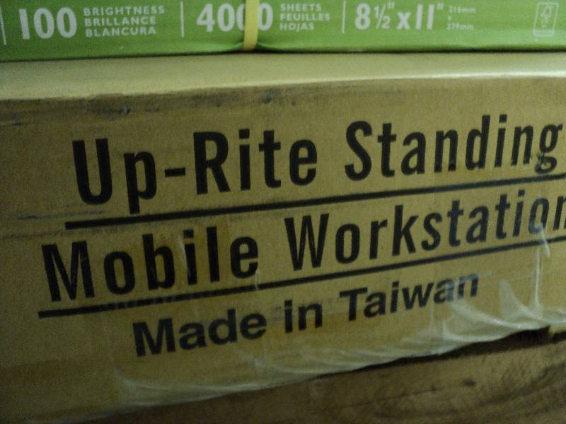 lot 162 image: Uprite mobile work station, wood fi...
