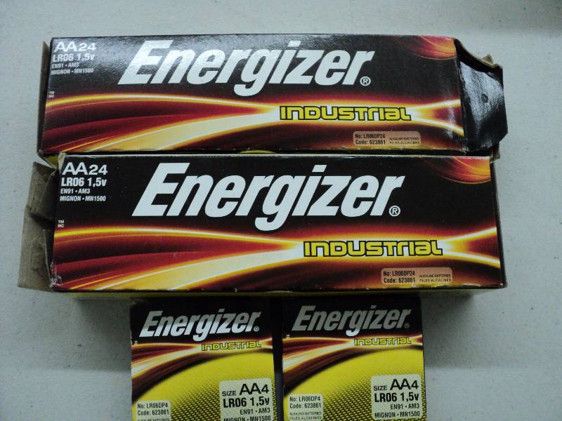 lot 179 image: 50 AA energizer batteries...