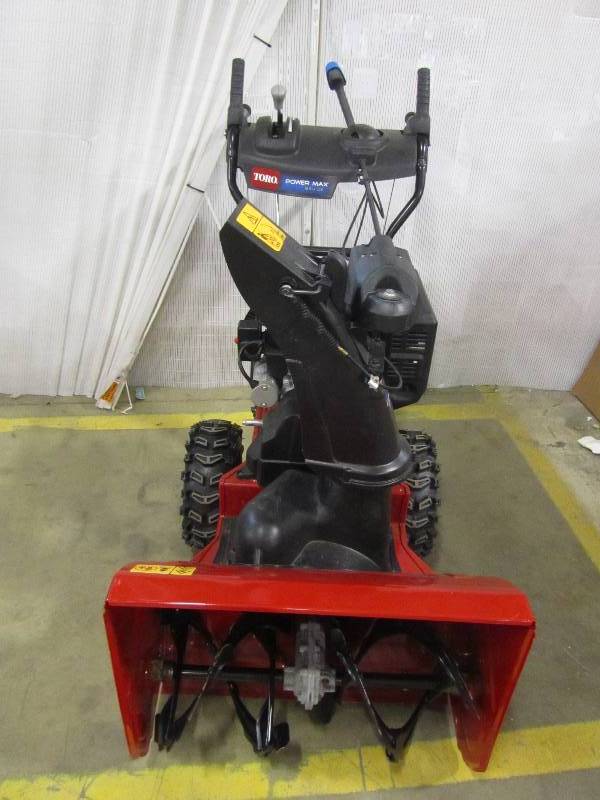 lot 1 image: Toro Power Max 824 OE 24 in. Two-Stage Electric Start Gas Snow Blower