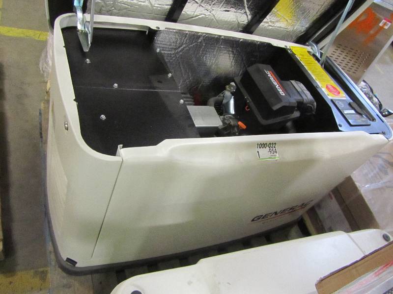lot 4 image: Generac 14,000-Watt Automatic Standby Generator