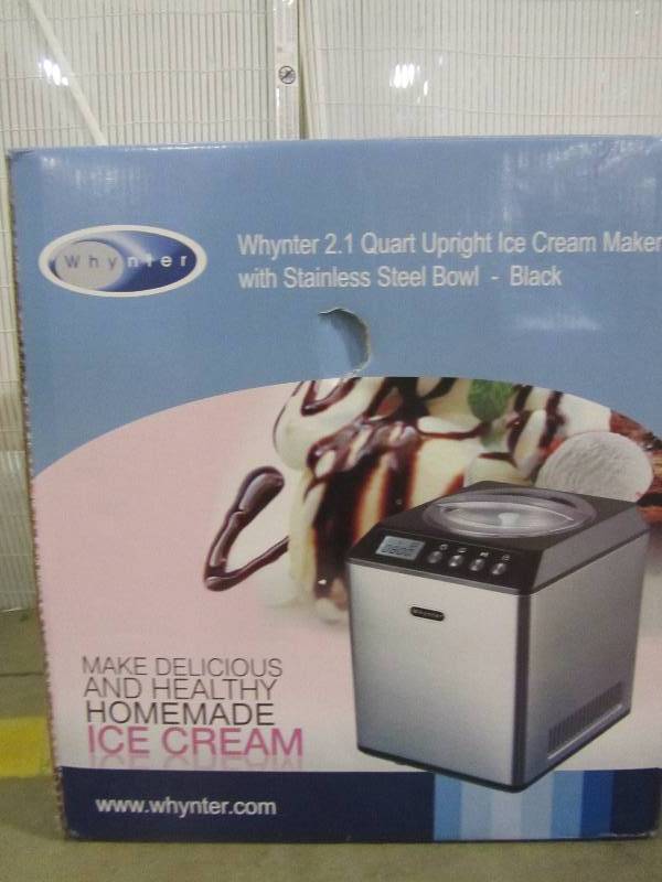 lot 41 image: Whynter 2.1 Qt. Ice Cream Maker