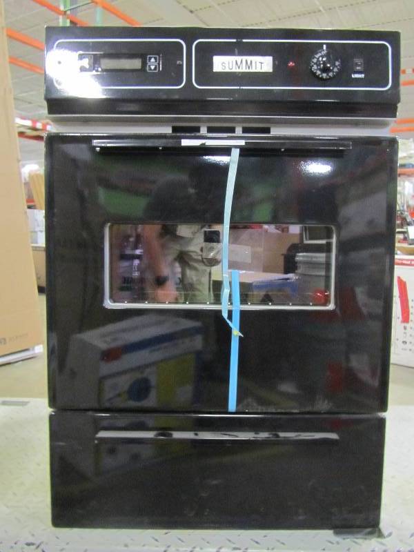 lot 46 image: summit  24 gas oven