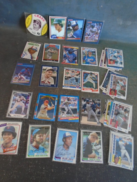 MLB Outfielder Baseball Cards with Reggie Jackson and Dwight Evans