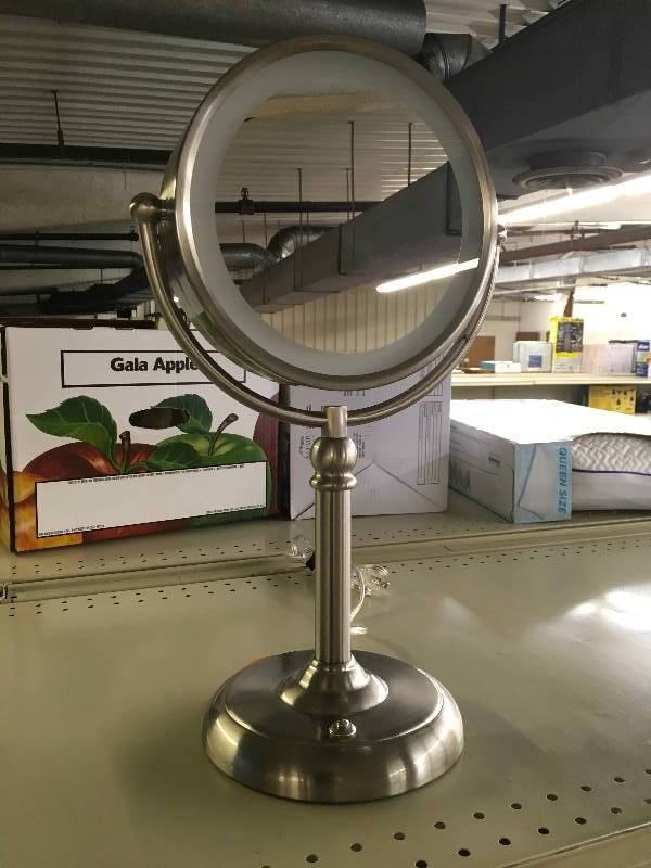 LED VANITY MIRROR SUNTER, MSRP $19.99