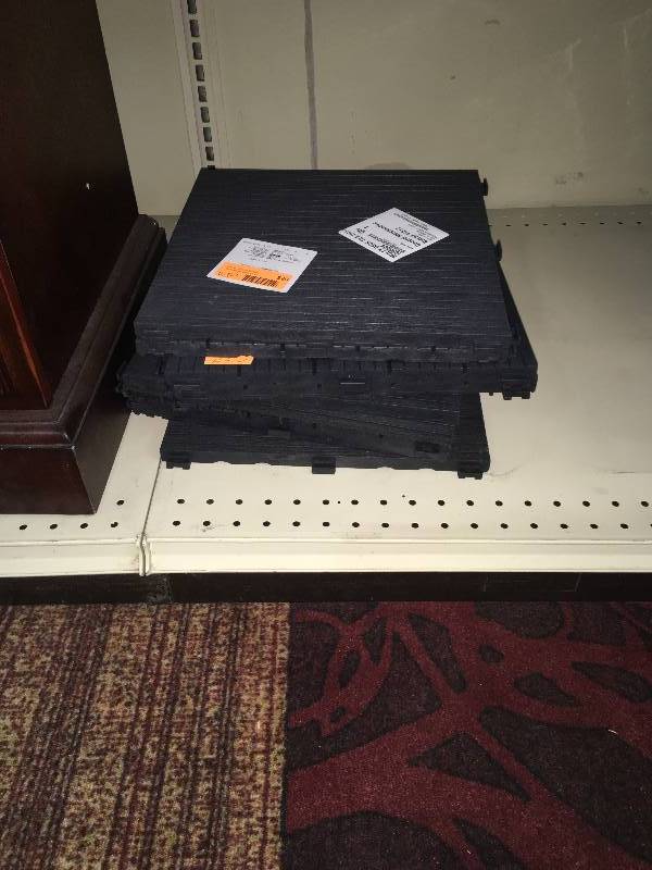 MULTY DECK TILE URBANA, 10PCS. MSRP $19.99