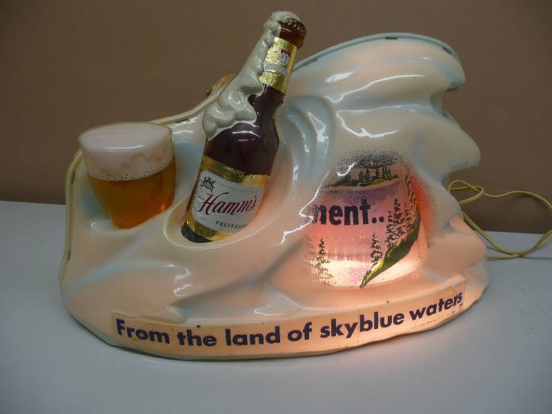 lot 4 image: RARE - HAMMS BEER SNOWDRIFT SIGNLIGHT - NICE CONDITION - NO RESERVE - SEE PICTURES