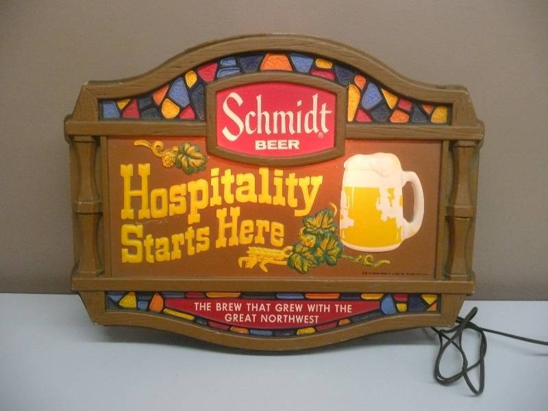 lot 11 image: VINTAGE SCHMIDT BEER SIGNLIGHT - HOSPITALITY STARTS HERE - NICE WORKING CONDITION - APPROX 21 BY 16 - SEE PICTURES