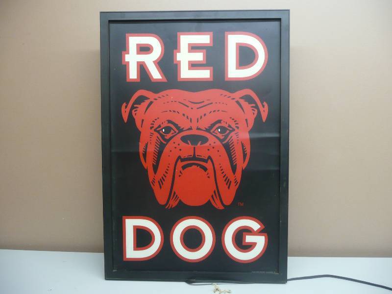 lot 17 image: LARGE RED DOG SIGNLIGHT - NICE CONDITION, NEEDS A BULB - APPROX 22 BY 32 - SEE PICTURES