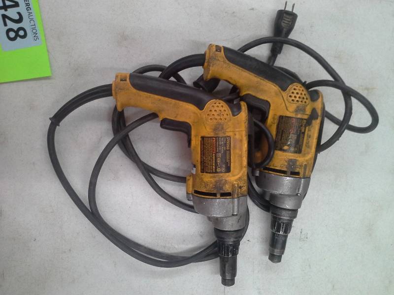 lot 428 image: Set of Dewalt Versa-Clutch Screwdrivers