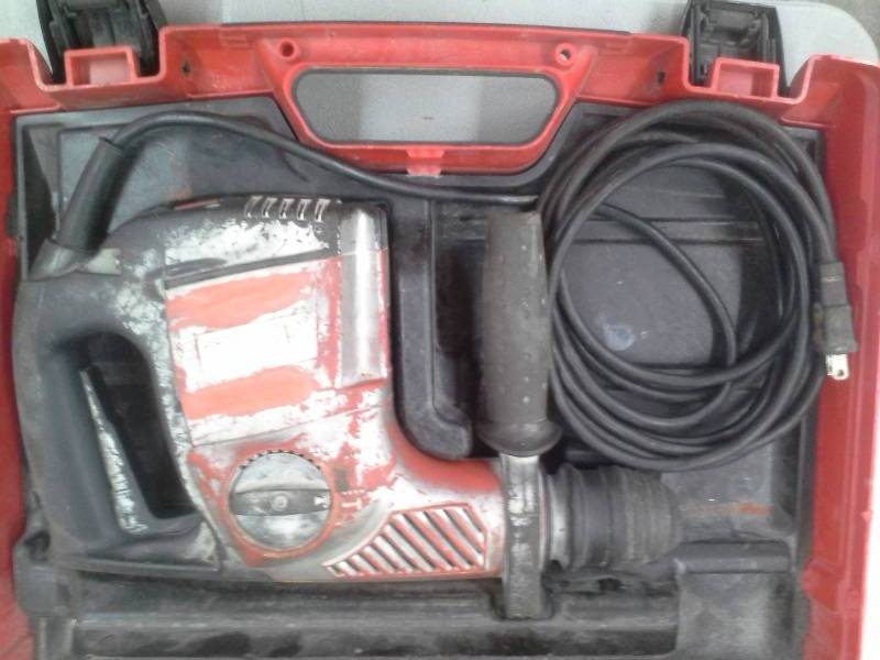lot 447 image: Hilti Rotary Hammer Drill
