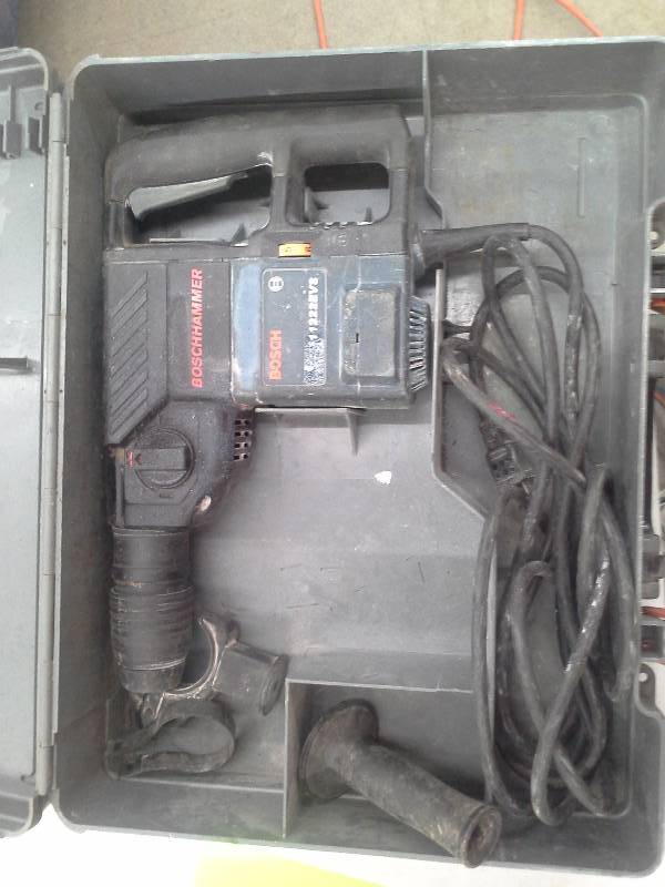 lot 456 image: Bosch 11222EVS  Hammer Drill