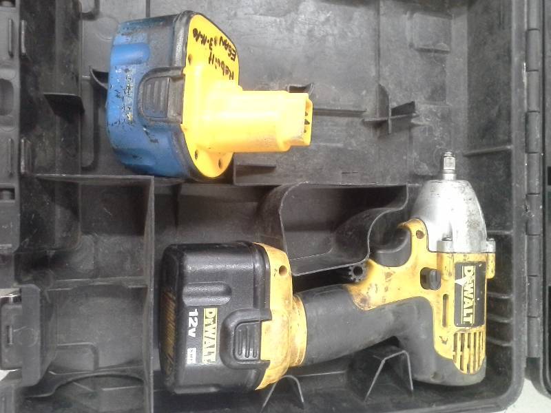 lot 459 image: Dewalt  Cordless Impact Wrench