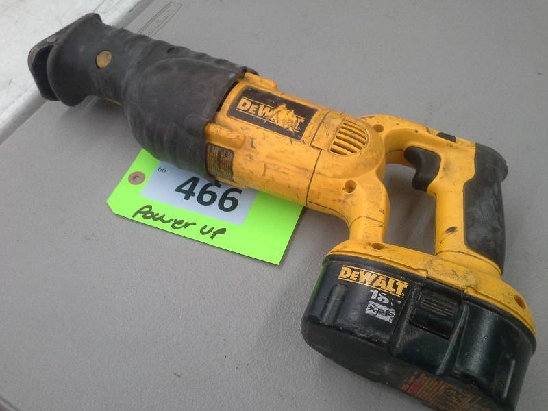 lot 466 image: Dewalt 18v Reciprocating Saw