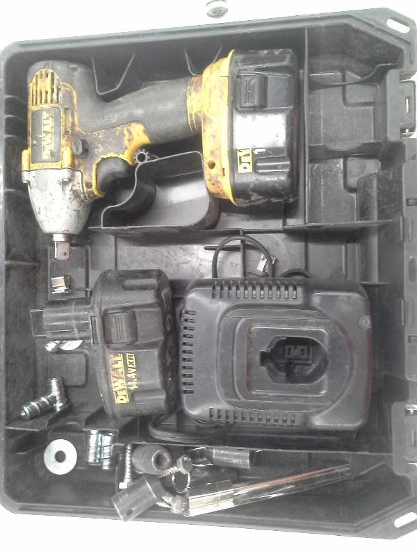 lot 468 image: Dewalt 14v Impact Wrench
