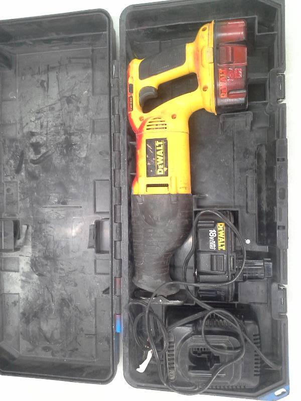 lot 471 image: Dewalt 18v Reciprocating Saw