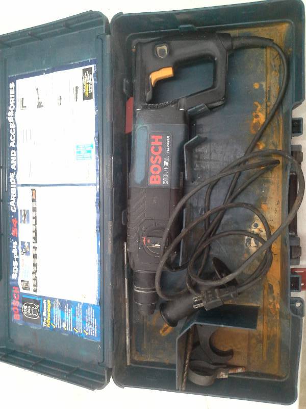lot 472 image: Bosch 11224VSR Hammer Drill
